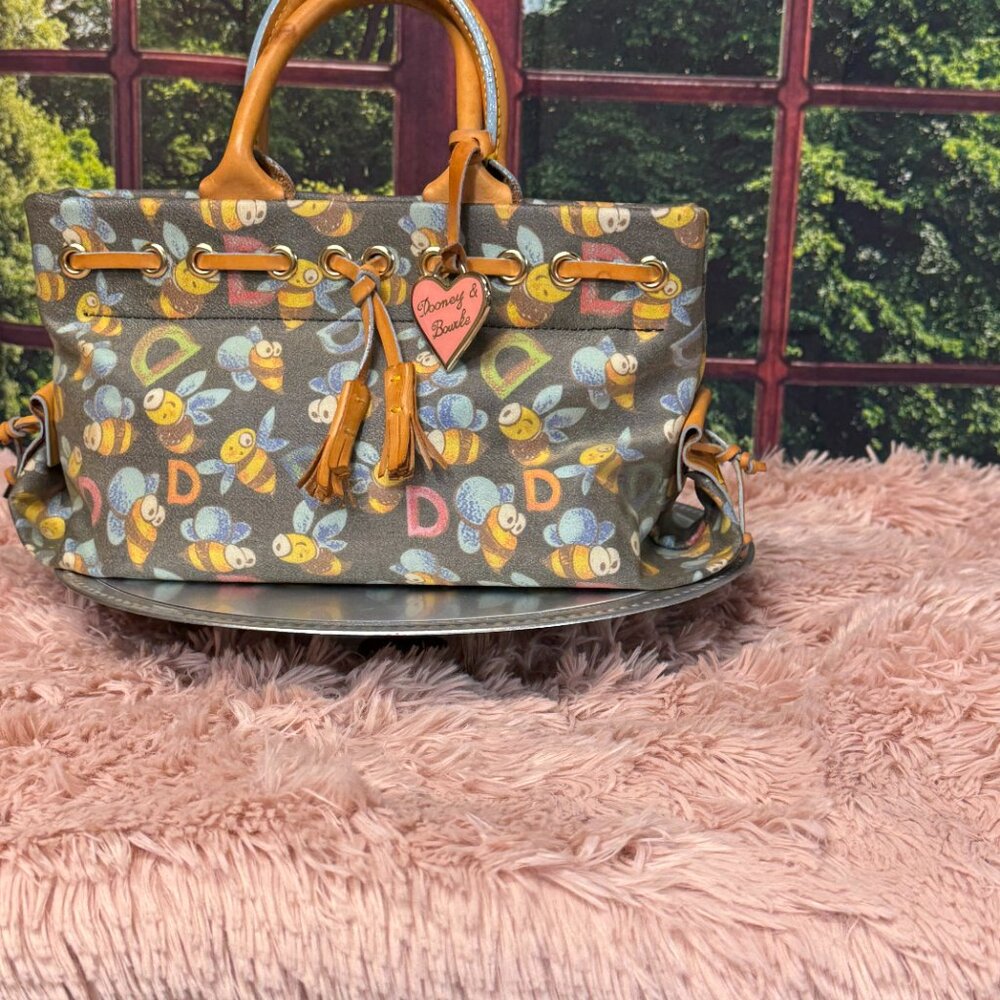 DOONEY & BOURKE🐝 RETRO 🐝BUMBLE BEE SHOULDER BAG - Picture 9 of 16